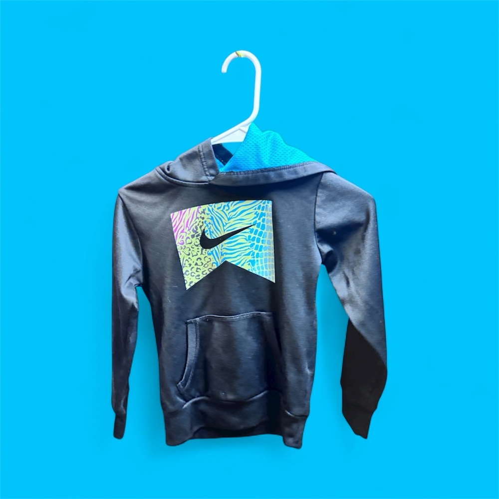 Nike Kids' Black and Multicolor Graphic Hoodie